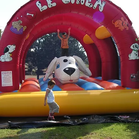 Campeggio Camping Le Canada 3*